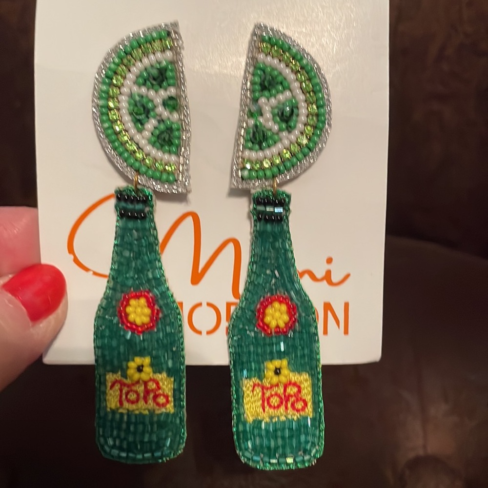 Beaded Topo Chico fun earring - Picture 2 of 6